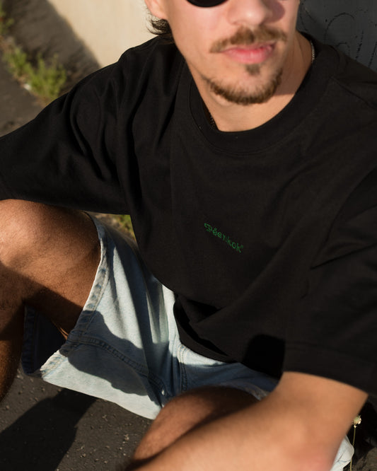 EMBROIDERED ORGANIC COTTON BLACK T-SHIRT