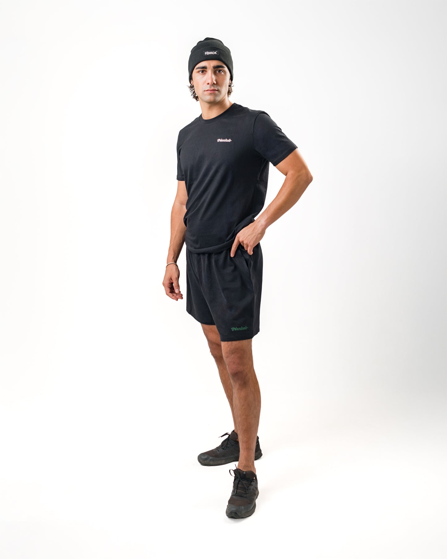 EMBORIDERED ORGANIC COTTON BLACK SHORT